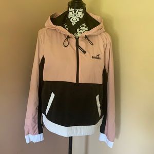 HOLLISTER  WOMENS PINK/BLACK WINDBREAKER